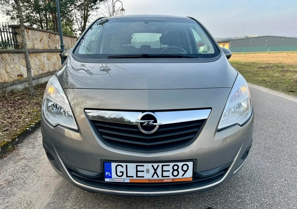 Opel Meriva cena 25900 przebieg: 160812, rok produkcji 2011 z Lębork małe 232